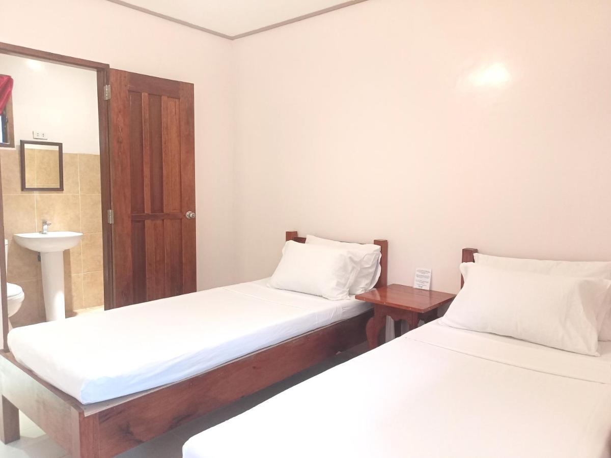 Ausan Beach Front Cottages Barton Exterior foto